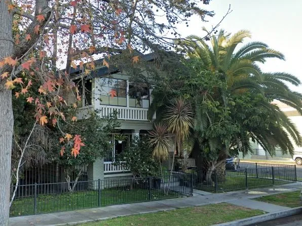 857 Olive Ave, Long Beach, CA 90813
