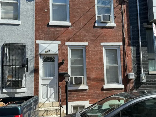 549 Tree St, Philadelphia, PA 19148