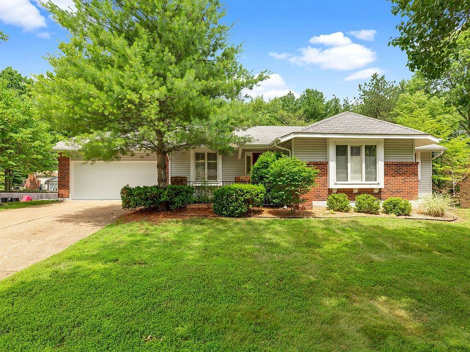 1st image of 15671 Cedarmill Dr