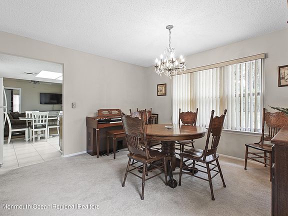 5th image of 4 Sussex Pl