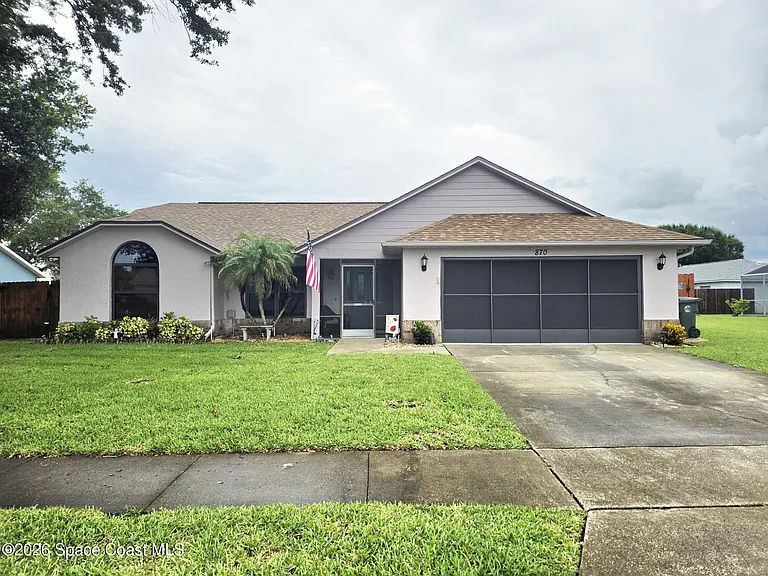 870 Spirea Dr — Photo 30