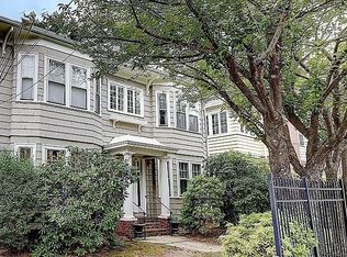 16 Grotto Ave APT 1, Providence, RI 02906