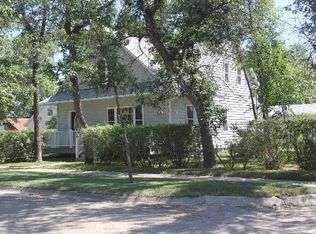 145 S 3rd St W, Malta, MT 59538