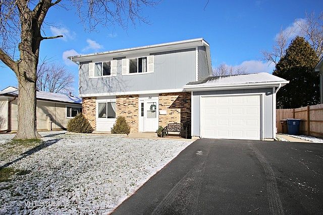 1st image of 24 W Schubert Ave