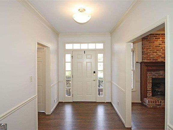 5th image of 128 River Ridge Ln