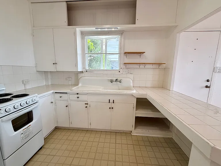 Brand new oven to be installed