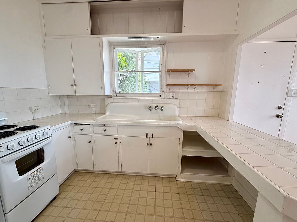Brand new oven to be installed