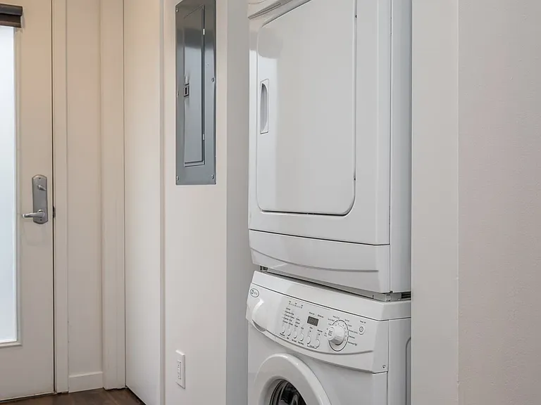 Reliable Apartments — Photo 11