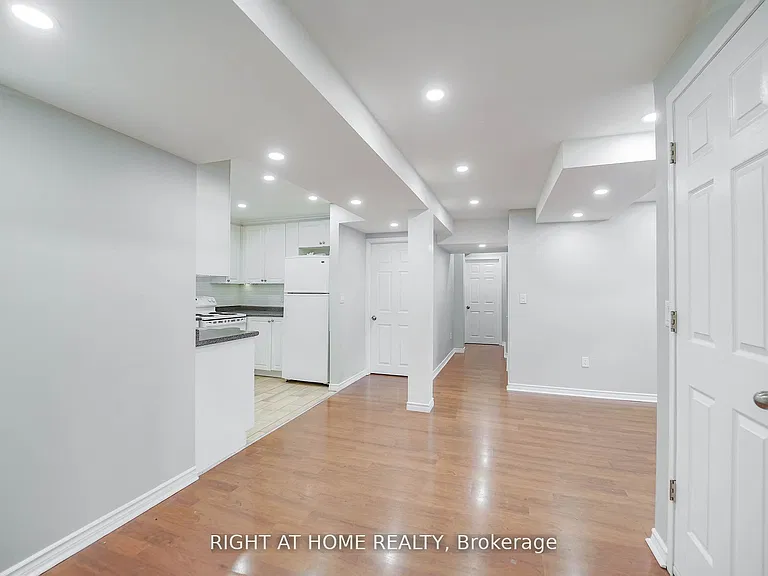 2 Iangrove Ter — Photo 19