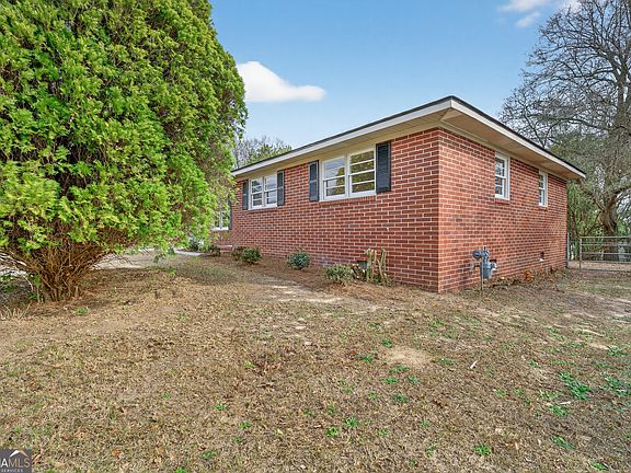 3rd image of 1748 Timark Dr