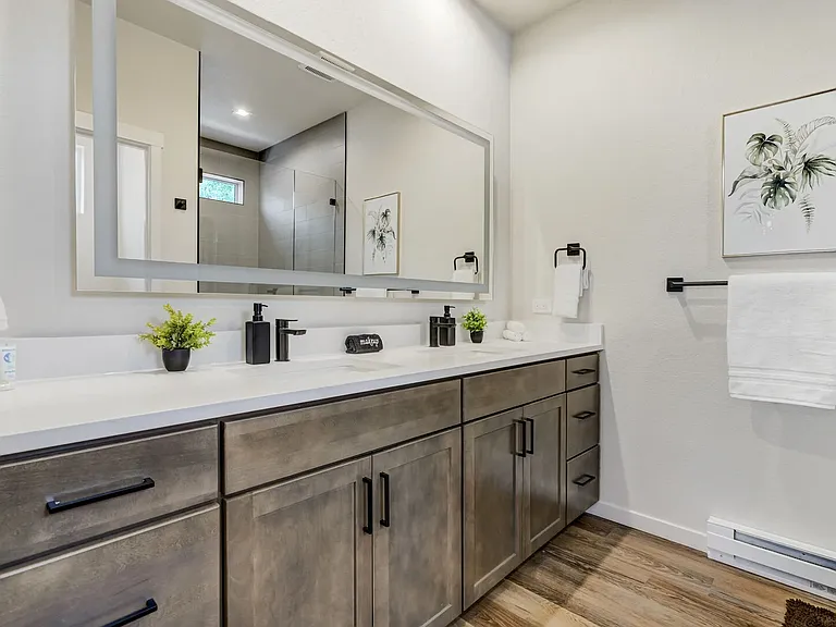 En-Suite bathroom

En-Suite bathroom with walk-in shower