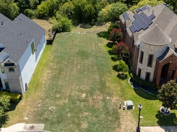 916 Saint George Pl, Desoto, TX 75115