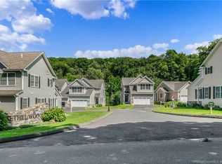 24 Forest Way, Bethel, CT 06801