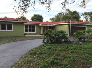 849 Garden Ct, Plantation, FL 33317