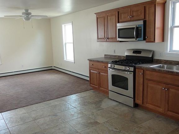 Kitchen & Living room