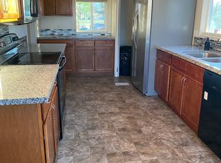 25096 Watkinson Rd, Acampo, CA 95220