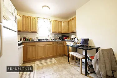 Rented by ZealEstate Group Inc