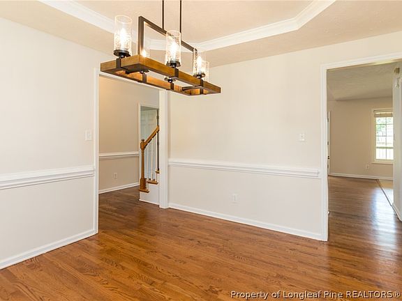 5th image of 114 Terrier Way