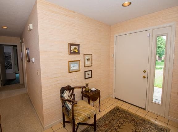 2nd image of 648 Bay View Dr