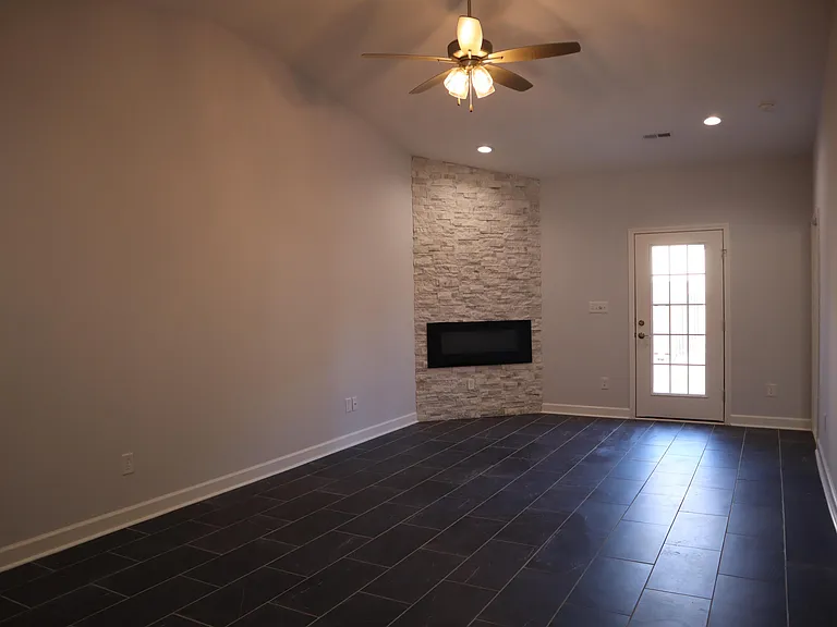 1506 S Taylor St #1 — Photo 6