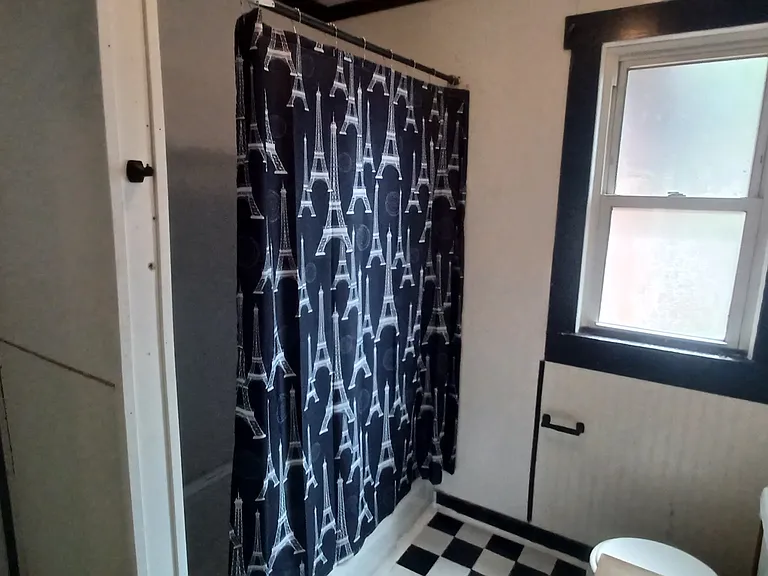 1202 Gatewood Rd — Photo 10
