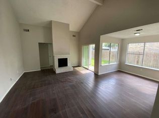 3018 Rockrill Dr, Houston, TX 77045