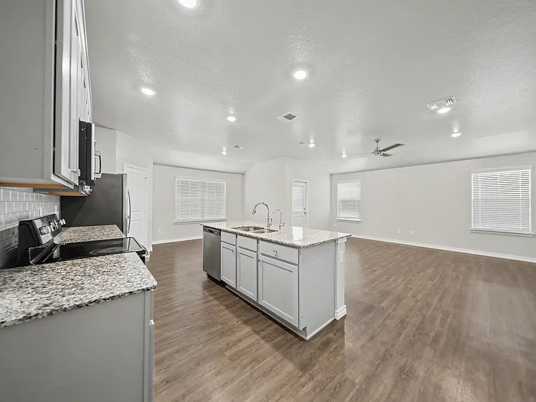 604 Double Vision Rd — Photo 5