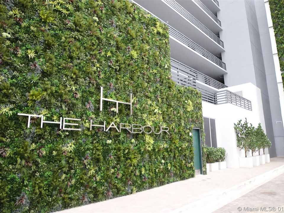 1st image of 16385 E Biscayne 3221 N