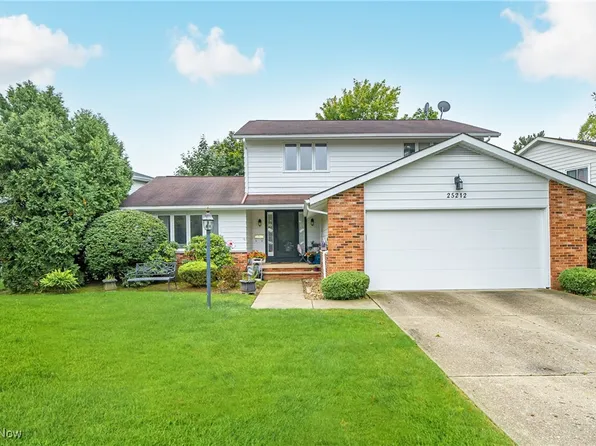 25212 Brucefield Rd, Beachwood, OH 44122