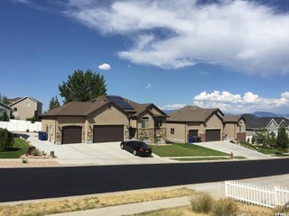 3rd image of 6326 W Mount Montana Dr