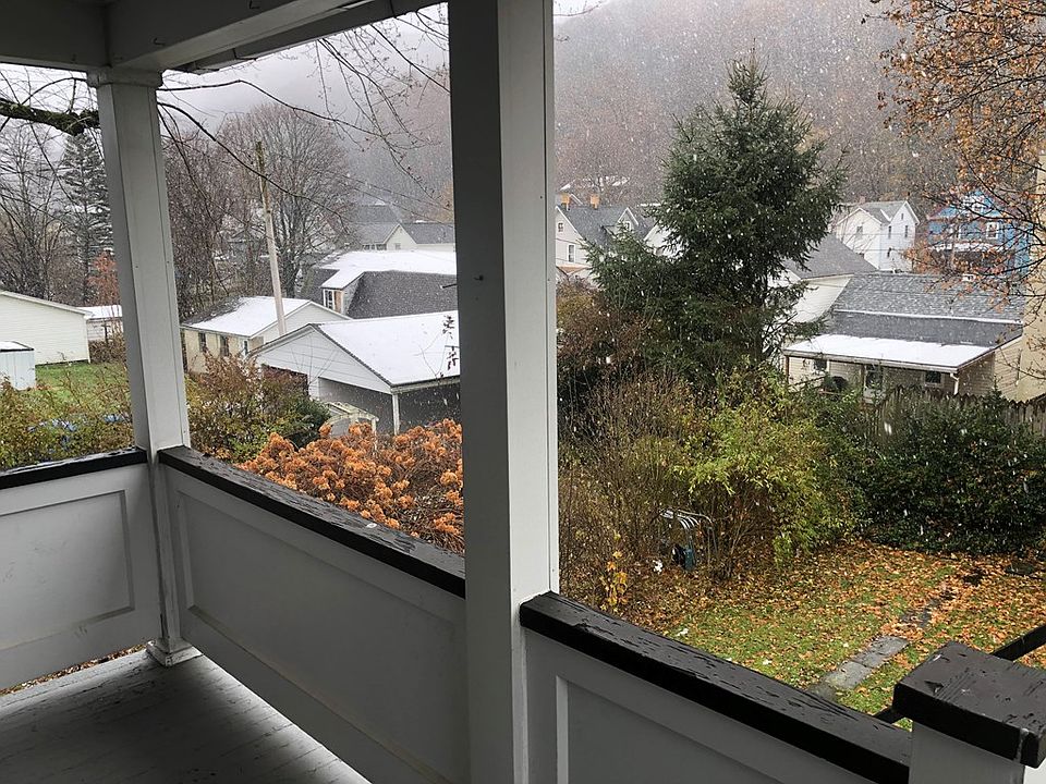 829 Liberty St, Franklin, PA 16323 Zillow