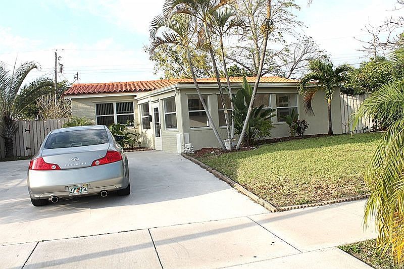 1st image of 101 NE 57th St