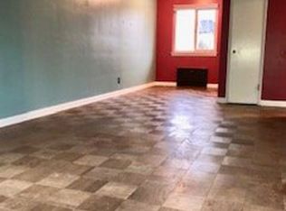 168 Boston St APT 8, Seattle, WA 98109