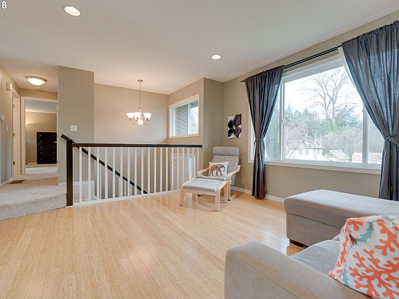 4th image of 2360 SE Lindenbrook Ct