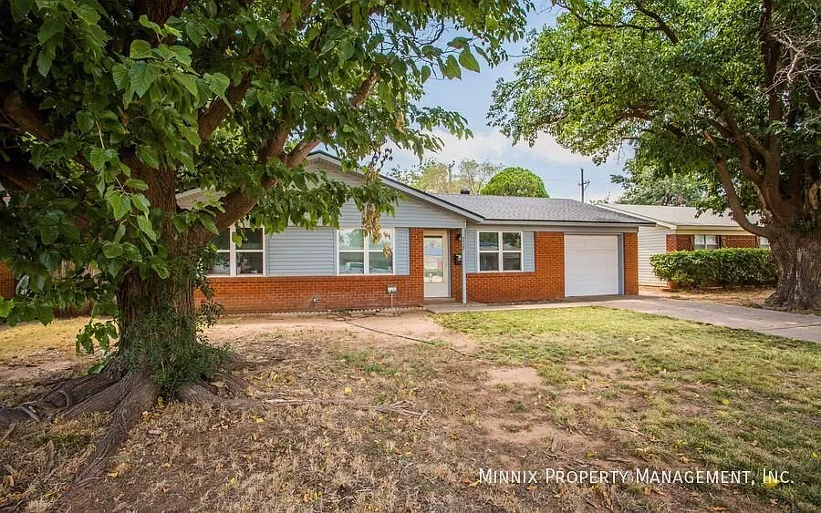 3 bedroom/ 2 bath | 5523 17th St. — Photo 3