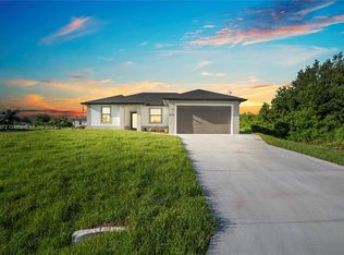 3723 6th St SW, Lehigh Acres, FL 33976