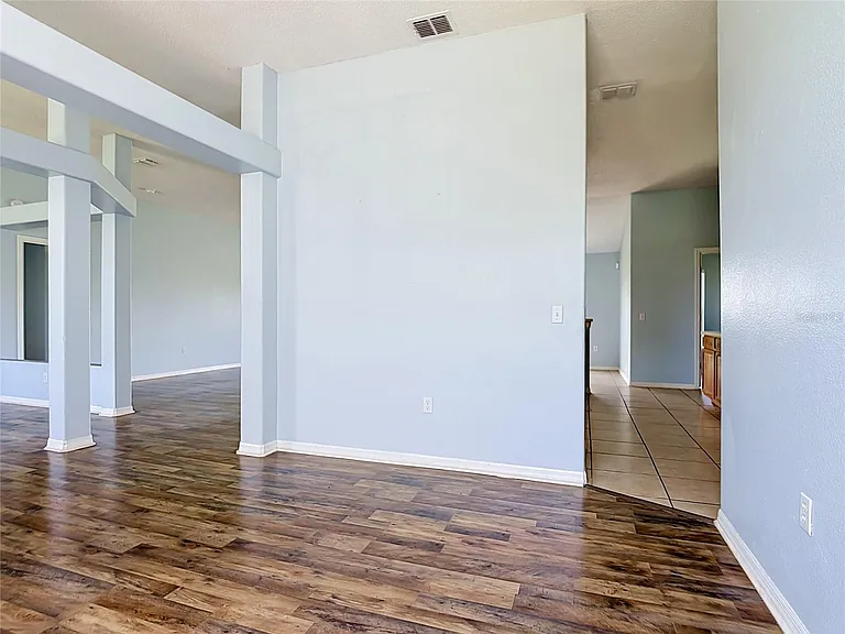 1001 Eiffel Ln — Photo 9