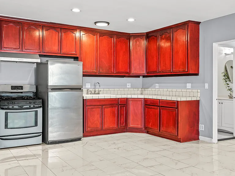 616 N Saint Andrews Pl #7 — Photo 9