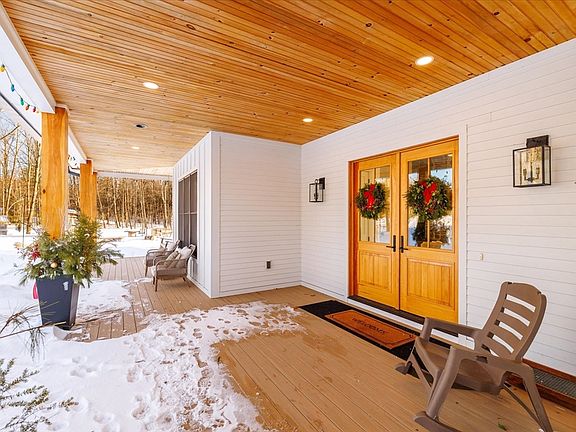 4th image of 5 Blueberry Hill Rd