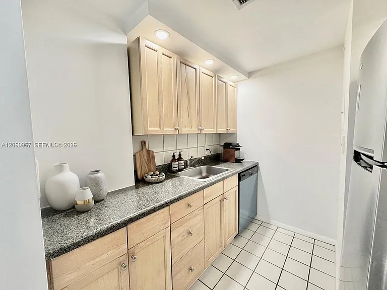 800 West Ave #632 — Photo 13