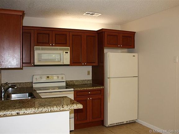 2nd image of 11462 NW 43rd St #11462