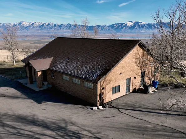 2666 Valley Vw W, Mendon, UT 84325