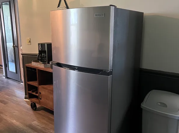 2625 Clearview Ave NW, Canton, OH 44718