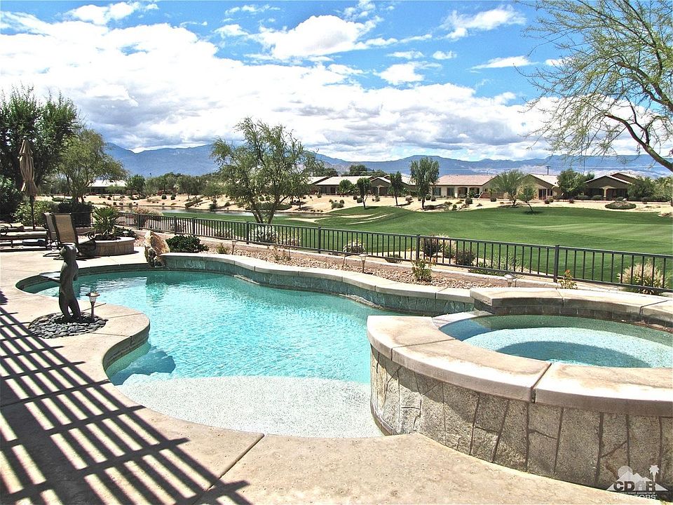 1st image of 39283 Camino Piscina