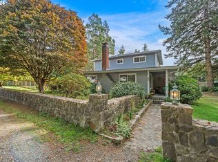 63103 Crown Point Rd, Coos Bay, OR 97420