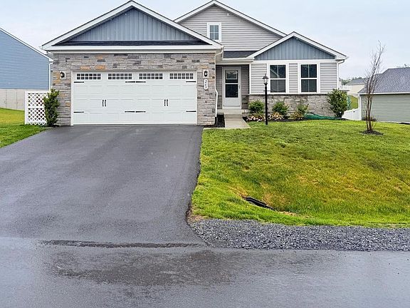 3rd image of 263 Hydro Rd