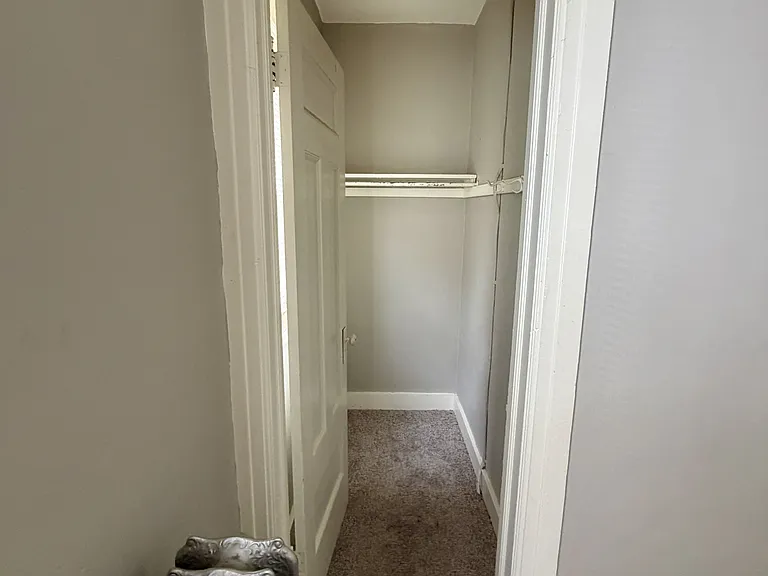 58-60 Sidney St #58 — Photo 13