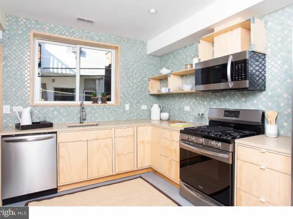 1744 S Mole St, Philadelphia, PA 19145