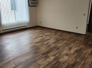 1211 4th St S APT 3, La Crosse, WI 54601