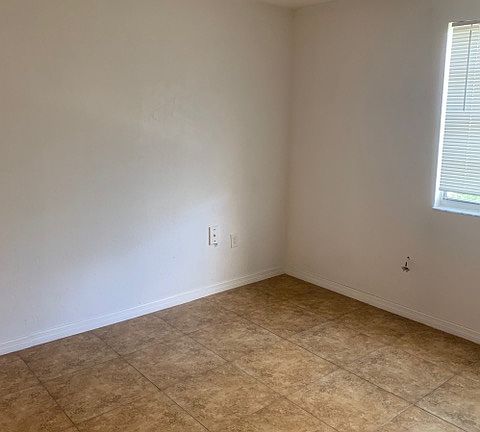 5th image of 6960 NW 186th St #Street2-23